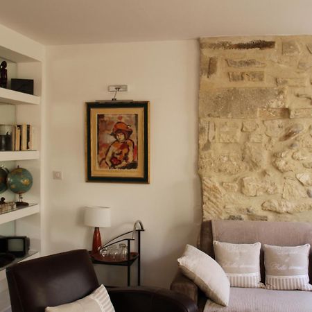 Agreable Maison De Ville Eyragues Buitenkant foto