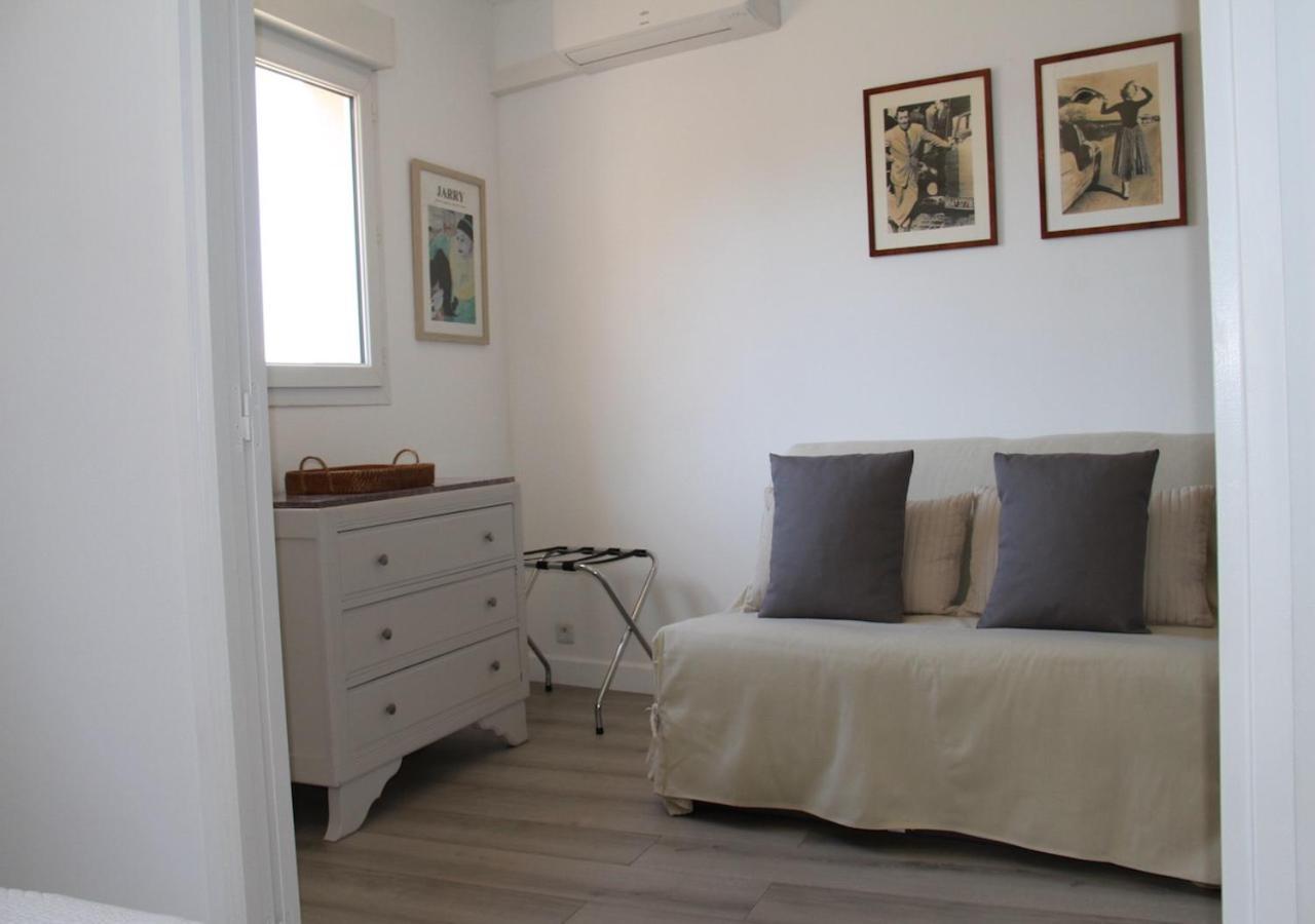 Agreable Maison De Ville Eyragues Buitenkant foto