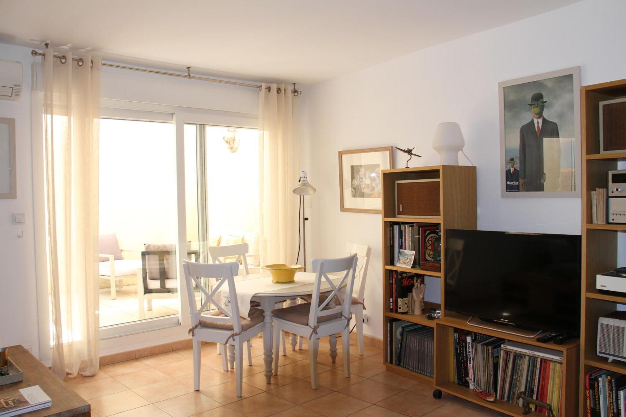 Agreable Maison De Ville Eyragues Buitenkant foto